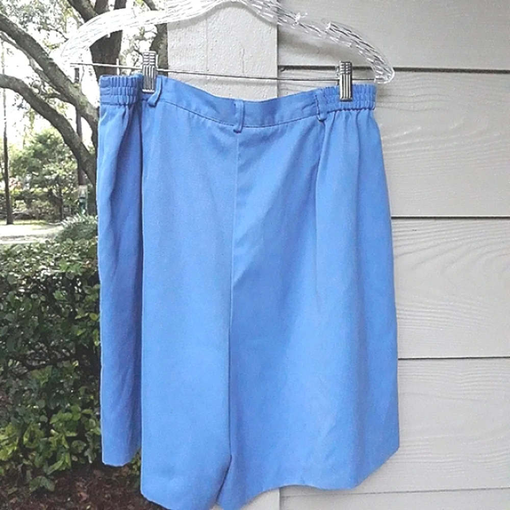 C.L.C. CRICKET LANE COLLECTION Golf Shorts 14 Blue Excellent - Picture 2 of 5